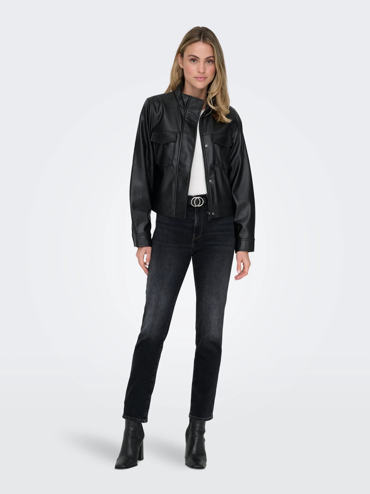 Lonneke – Dames jeans rechte pasvorm – Hoge taille – Katoen – Lente / Zomer