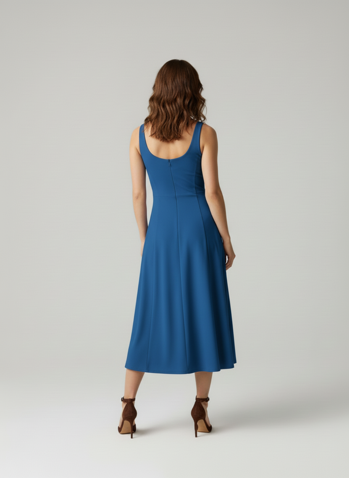 Martina – Mouwloze dames midi Jurk met Naaddetail – Rayonmix – Lente / Zomer