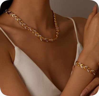 Raina – Dames sieradenset – Ketting en armband – Bladschakel design – Luxe afwerking