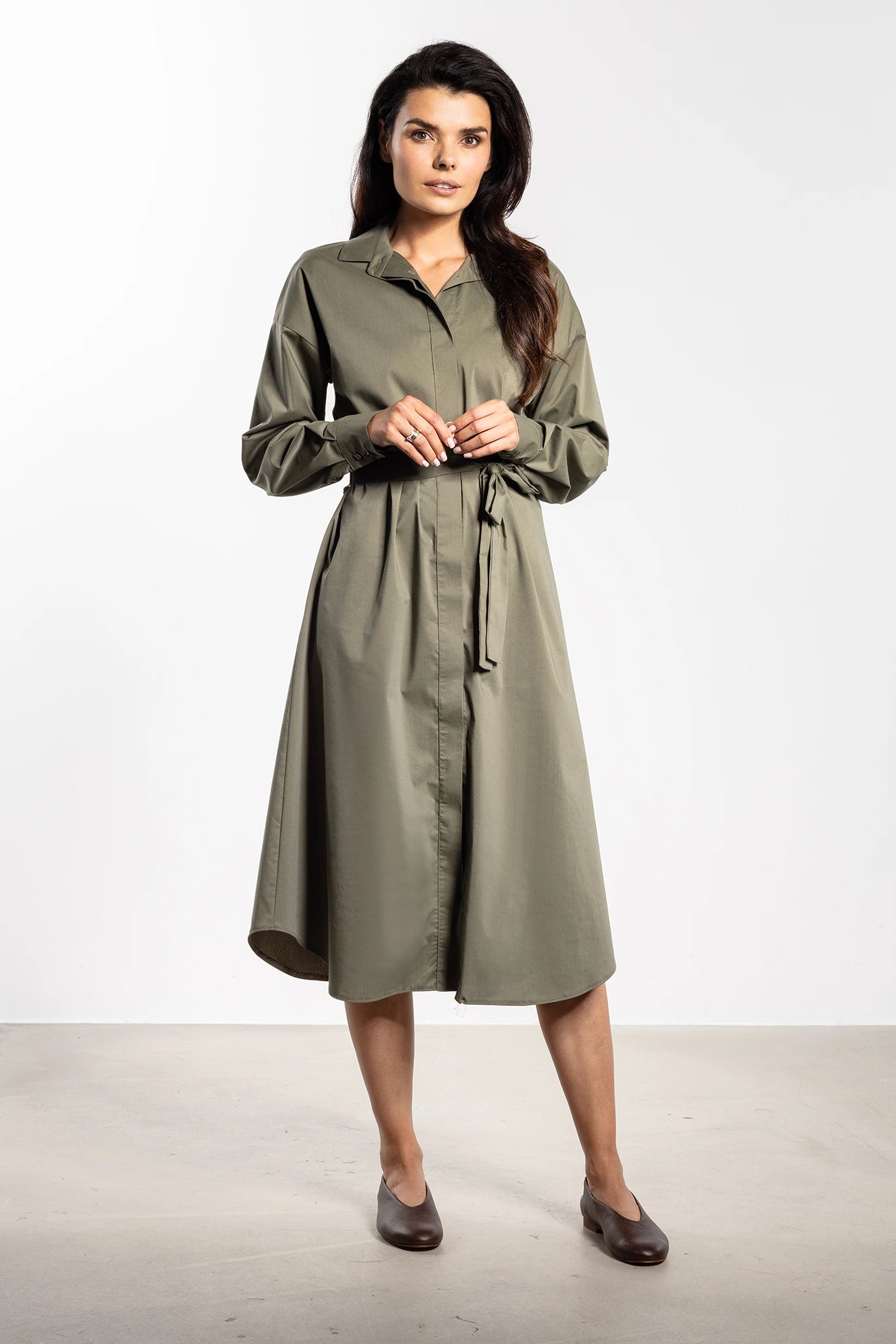 Lourles - Comfortabele dames midi-jurk met lange mouwen - Katoenmix - Lente / Zomer