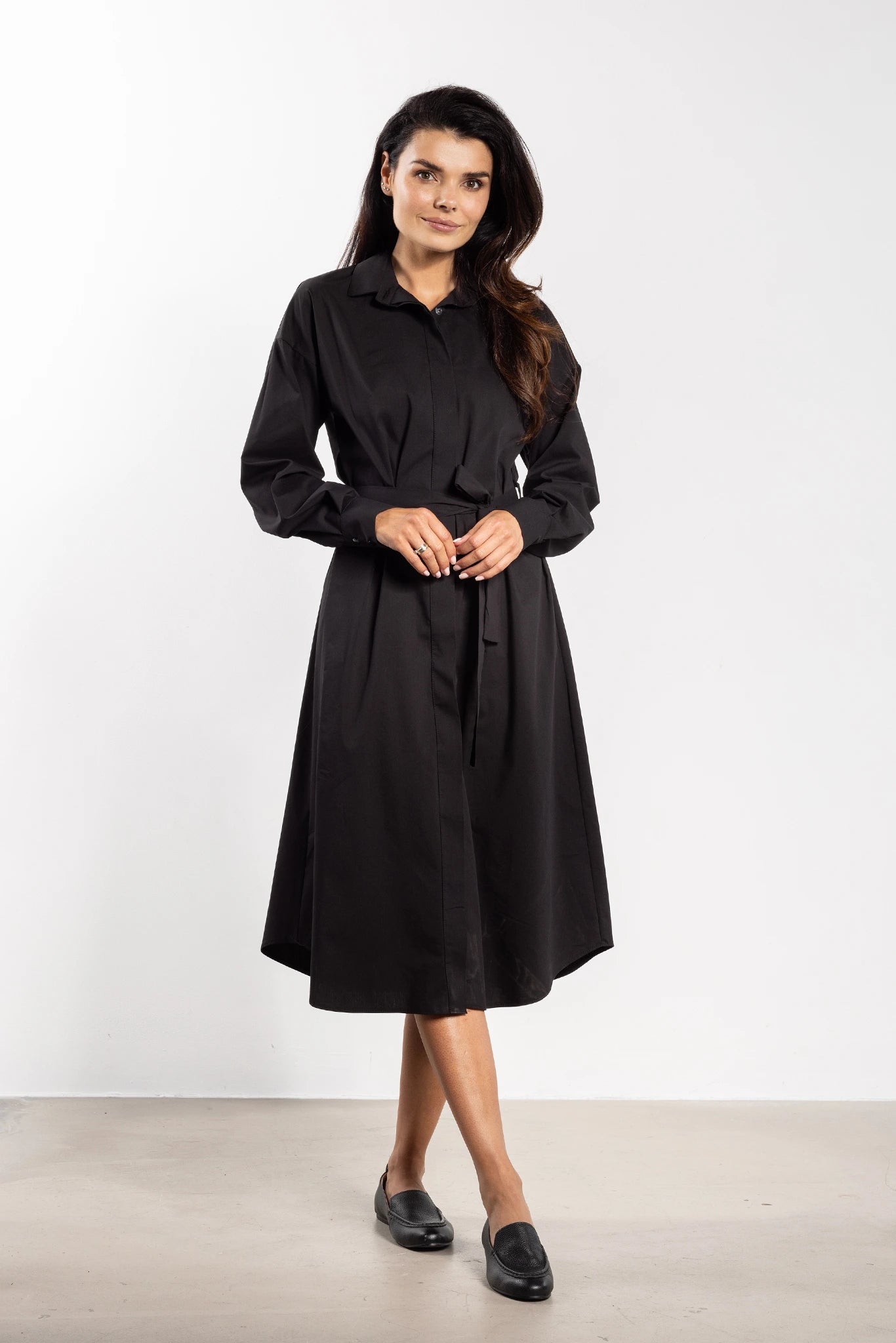 Lourles - Comfortabele dames midi-jurk met lange mouwen - Katoenmix - Lente / Zomer