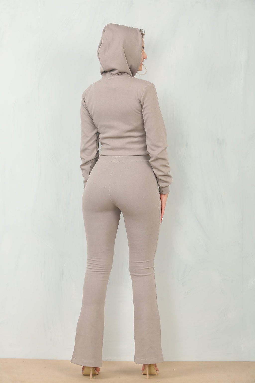 Esther – Cropped Dames Hoodie met Ritssluiting en Rechte Broek - Katoenmix - Herfst / Lente / Zomer