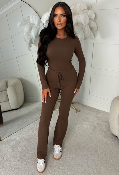Isabeau – Dames loungewear set met koord en korte top – Polyester – Alle seizoenen
